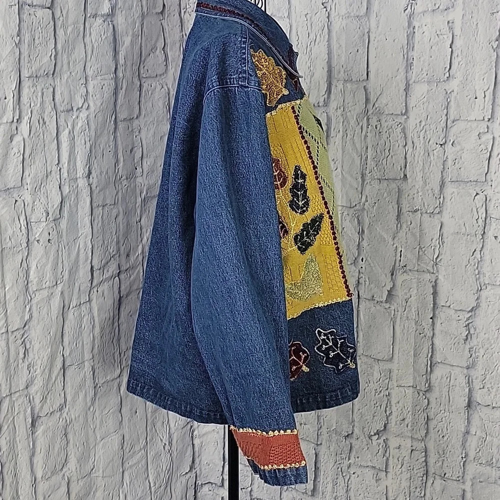 NEW DIRECTIONS Embroidered and Crochet Patches Fall‎ Denim Jacket Small - Picture 5 of 7